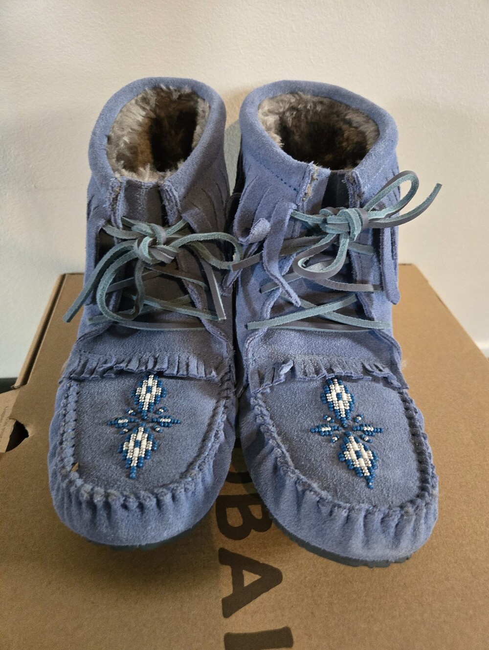 Manitobah Harvester Lined Blue Suede Beaded Fringe Moccasin Boots